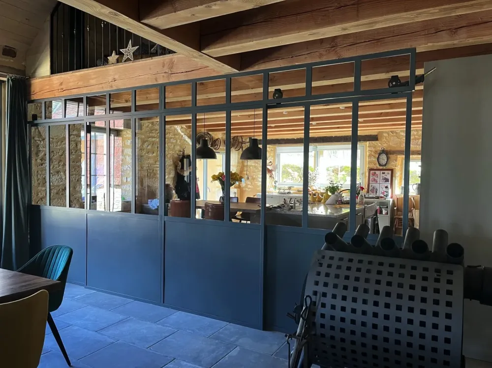 trouver un artisan pour la création d’une verrière webp