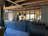 trouver un artisan pour la création d’une verrière webp