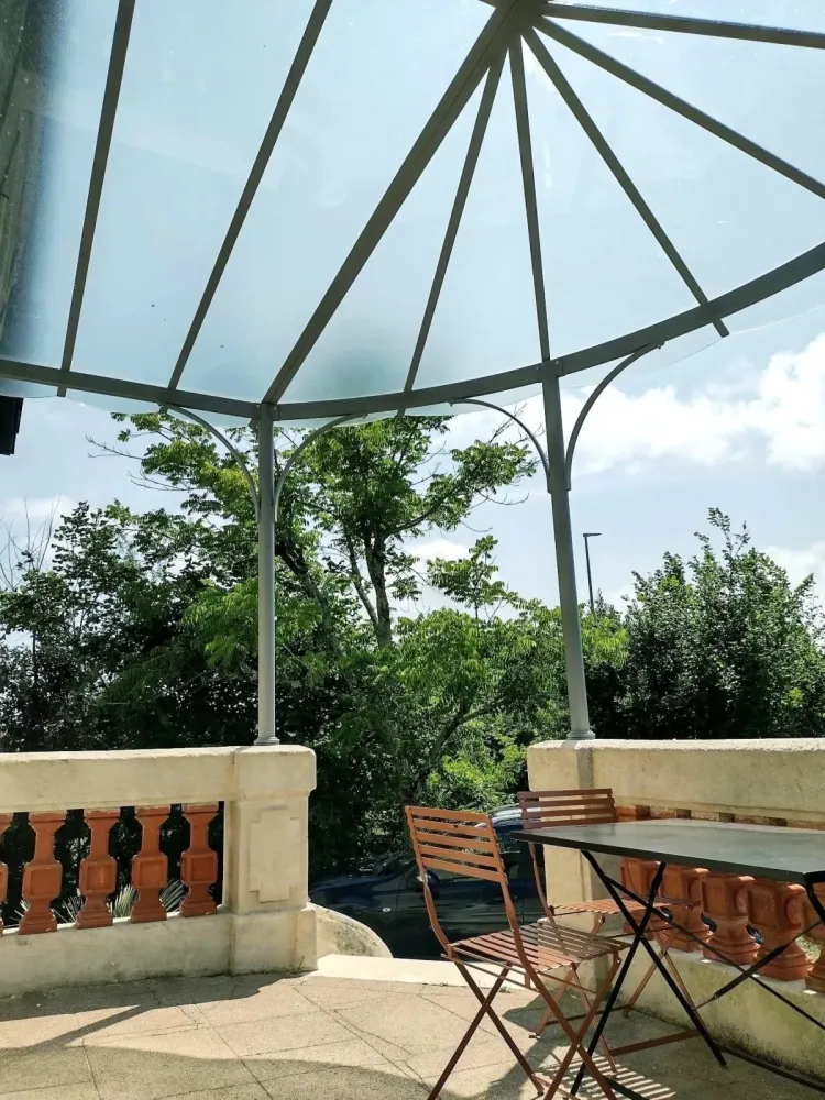 Spécialiste des marquises en acier sur mesure (4)webp